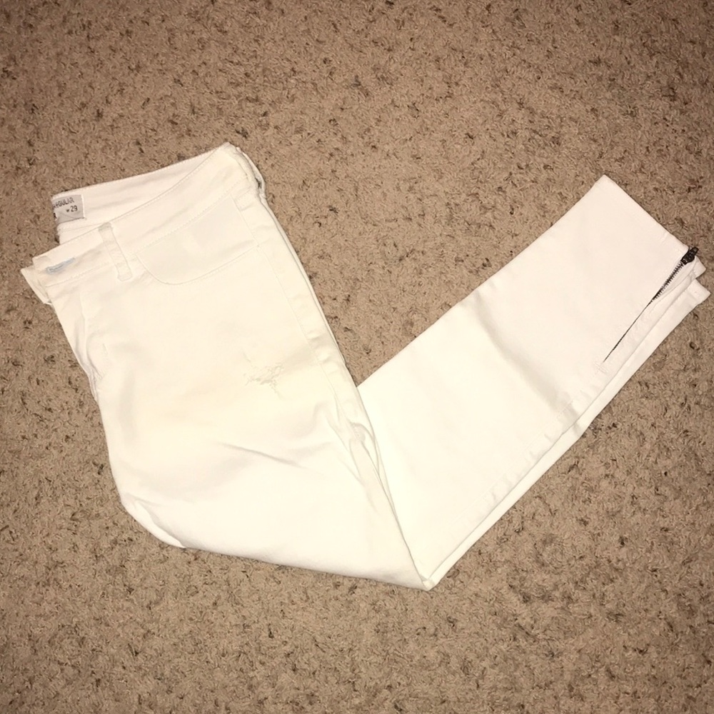 White Hollister Jeans NWOT